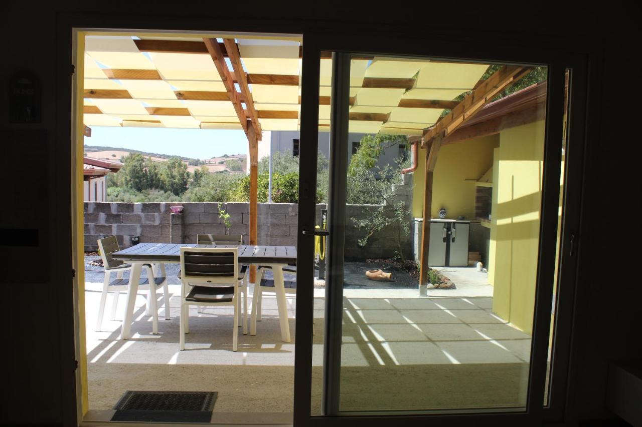 "Sutt'E Su Sole" - Vacanza Nel Cuore Della Sardegna Siamanna Exterior foto
